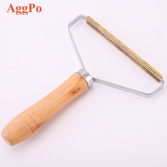 Wooden lint hair remover (2)