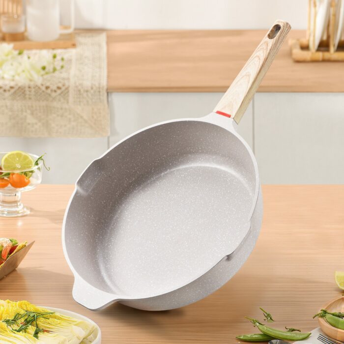 non-stick frying pan (7)